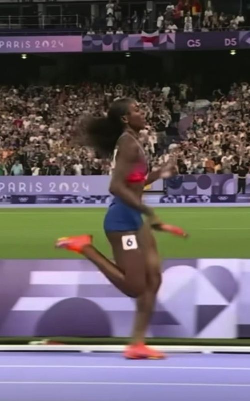 women in sports 🩷  “like a girl” #olympics #womenssports #sports #hopecore #womensupportingwomen 