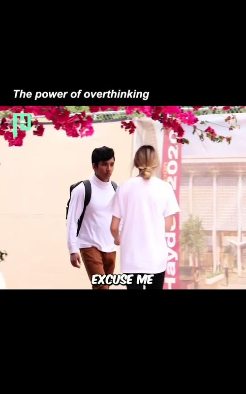 The all seeing man 😂😂 #fyp #blowthisup #dating #prank #zyxcba 