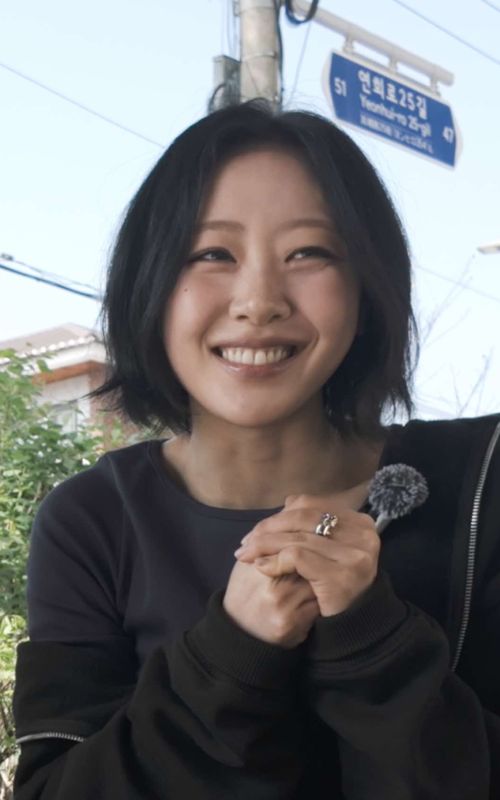 How well does @Yves_official know Europe trivia? 🤔 Tickets for Yves 2026 Europe tour available now!  #yves #nail #trivia #kpop #loona 