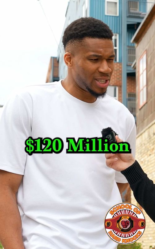 I interviewed the LEGEND Giannis Antetokounmpo 🤯 I asked @Giannis Antetokounmpo how he got RICH! Since he made over $100 million in a single year, I asked him the best financial advice he’d give to the younger generation and why so many athletes go broke. I also asked him about his mentality when he is playing basketball and he told me the best piece of advice he received from Kobe Bryant. #wealth #entrepreneur #financialfreedom #motivation 