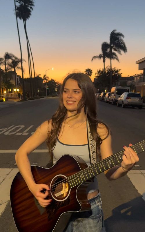 Treat You Better - @Shawn Mendes #guitar #music #cover #singing @Taylor Guitars 