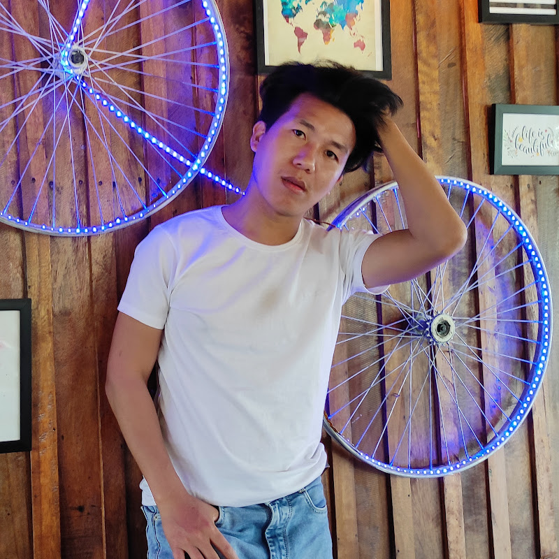 James Libang