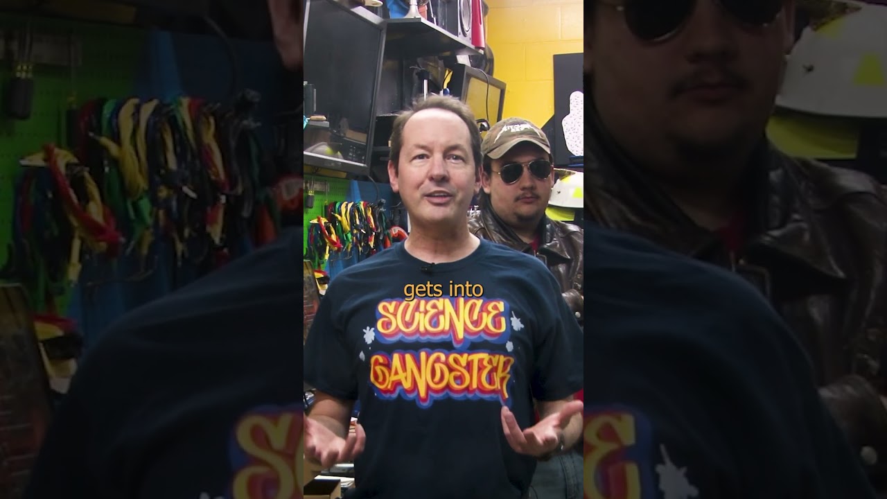 Happy Robot #chrisboden #engineering #comedy #educational #diy #science #electronics #inspiration