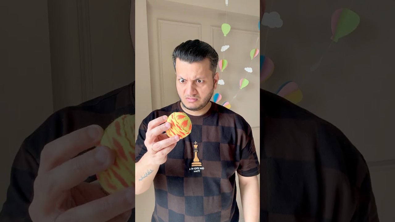 KAPDE WALI BALL 👕🏏⚾ #shorts #youtubeshorts #cricket #unboxing #ball #funny