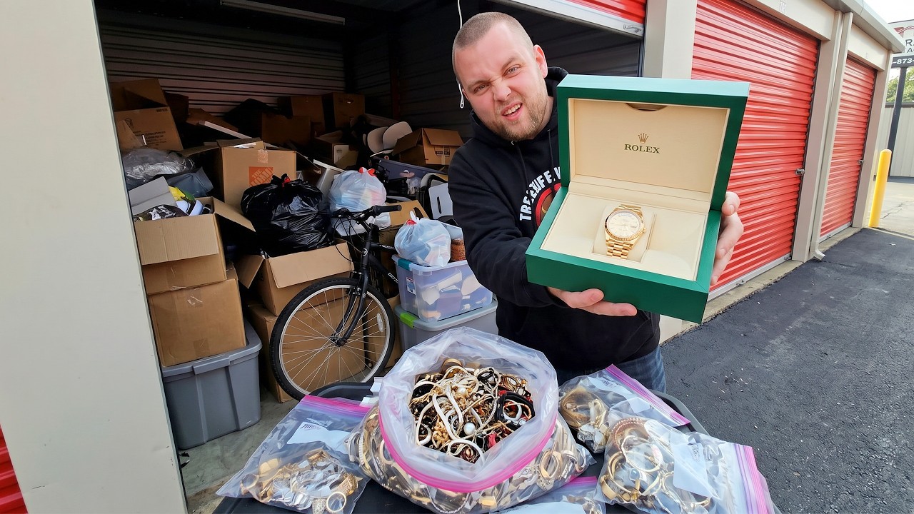 I Bought a Storage Unit For $170 & Found a ROLEX In The FIRST Box I Opened!