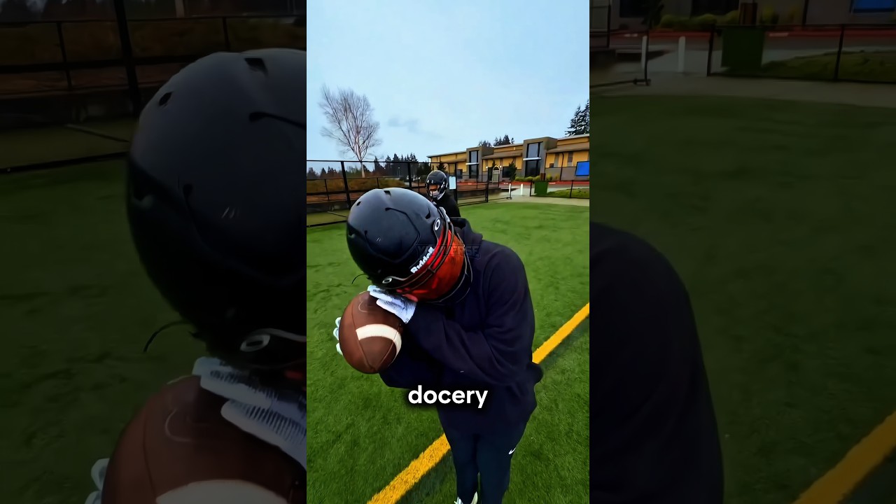 Gerakan Tak Terduga Ini Bikin Semua Tercengang! Aksi Docery di American Football Viral 🏈🔥